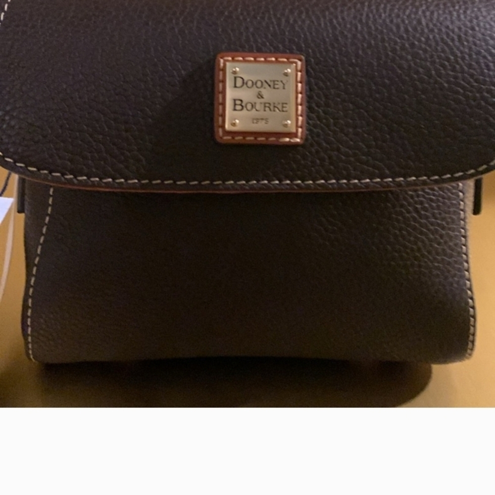 🔥MUST HAVE🔥NWT Dooney & Bourke 'Eliza Mini' Crossbody - Picture 3 of 7